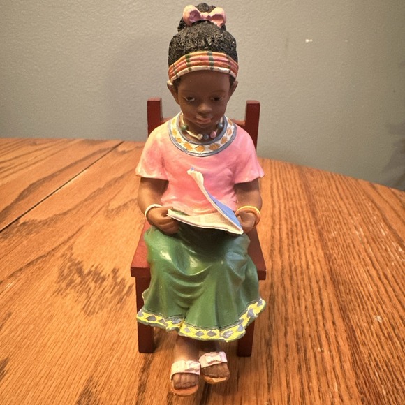 Young's Treasures Of The Heart Boy Girl Sitting Reading African American Vintage - Picture 8 of 12